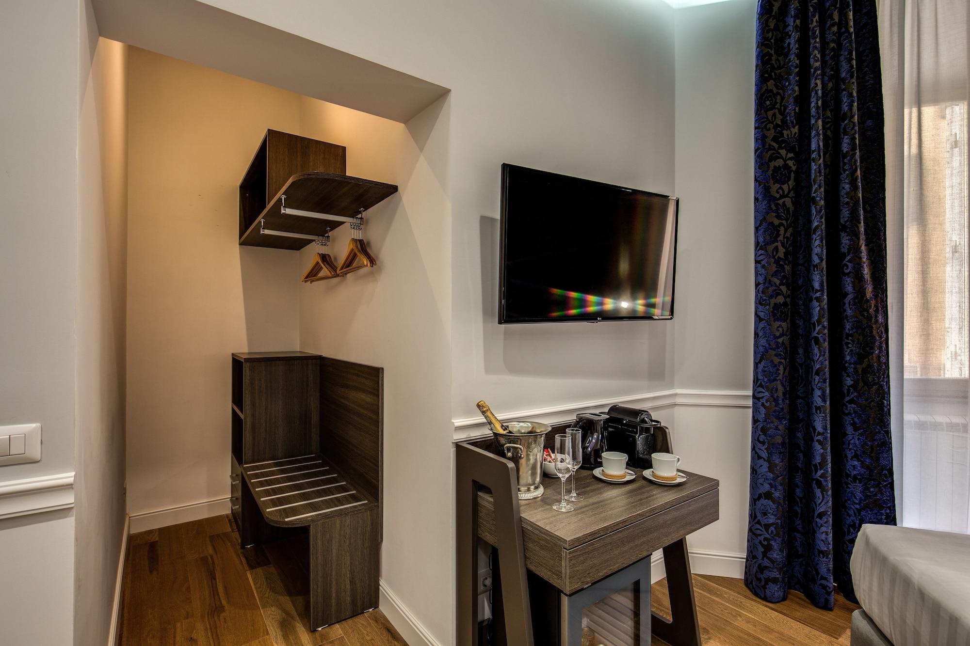 La Foresteria Luxury Suites Rome Exterior photo
