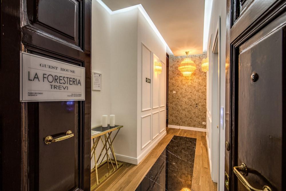 La Foresteria Luxury Suites Rome Exterior photo