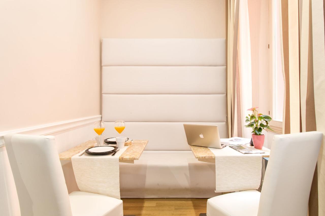 La Foresteria Luxury Suites Rome Exterior photo