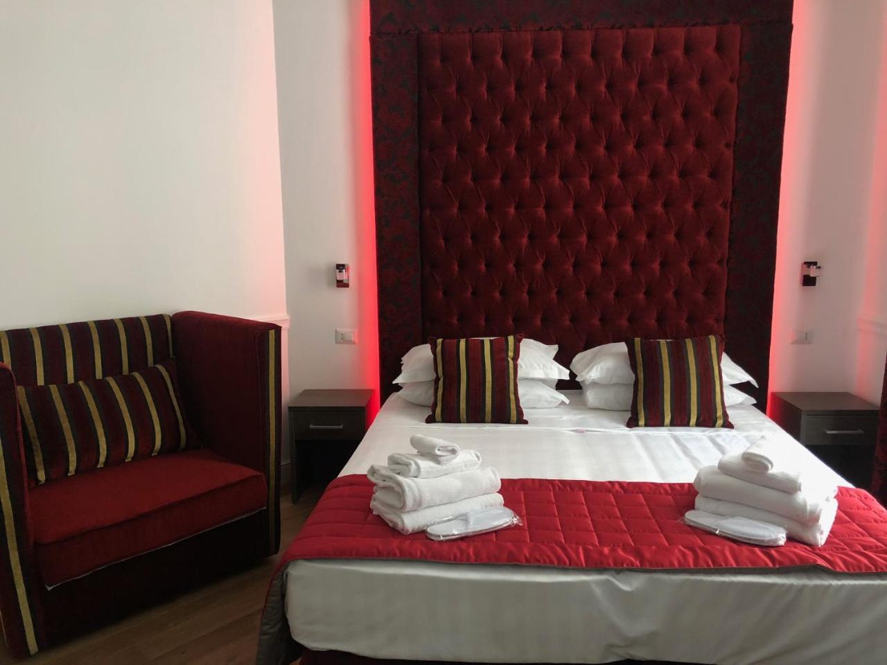 La Foresteria Luxury Suites Rome Exterior photo
